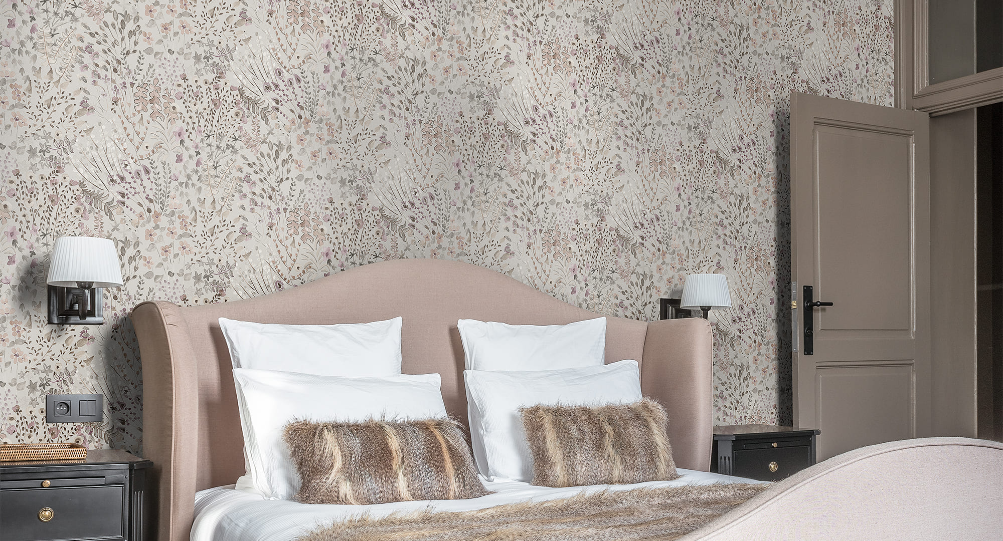 Панно Loymina A La Prima Flower Story PM1 002/1 3×1 фото в интерьере